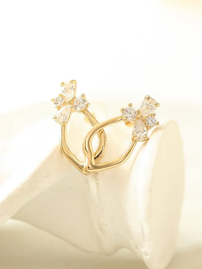 PreStyled Sets MinimalBijoux 14K gold CZ frame earlobe piercing 20g