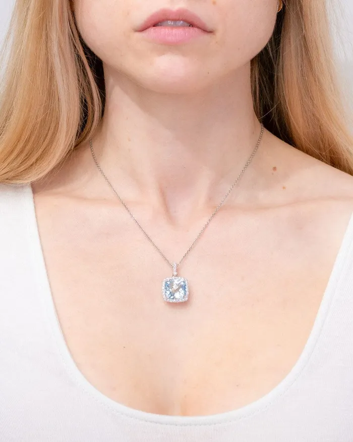 Princess Bride Diamonds 865ct Aquamarine Necklace Necklaces