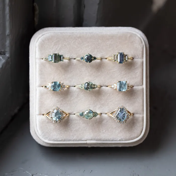 Rings Anueva Jewelry 128ct Round Parti Teal Green Untreated Montana Sapphire and Trillion Parti Sapphire Low Profile Ring in 14k Green Gold